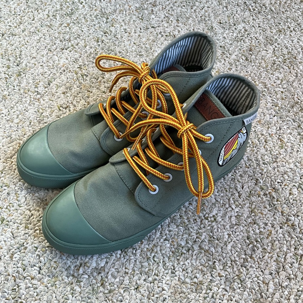 Bangs Shoe Ambassador M5 W6.5 NWOT